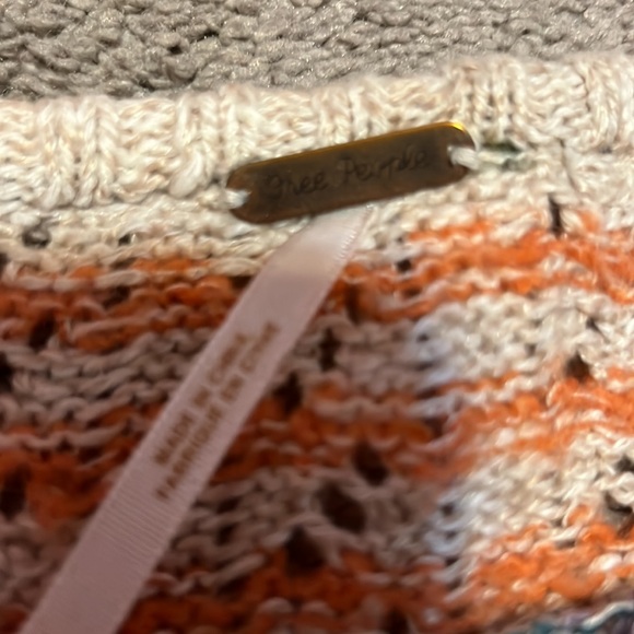 violet harmon rainbow sweater xs in great condition and runs a little big - Picture 2 of 2